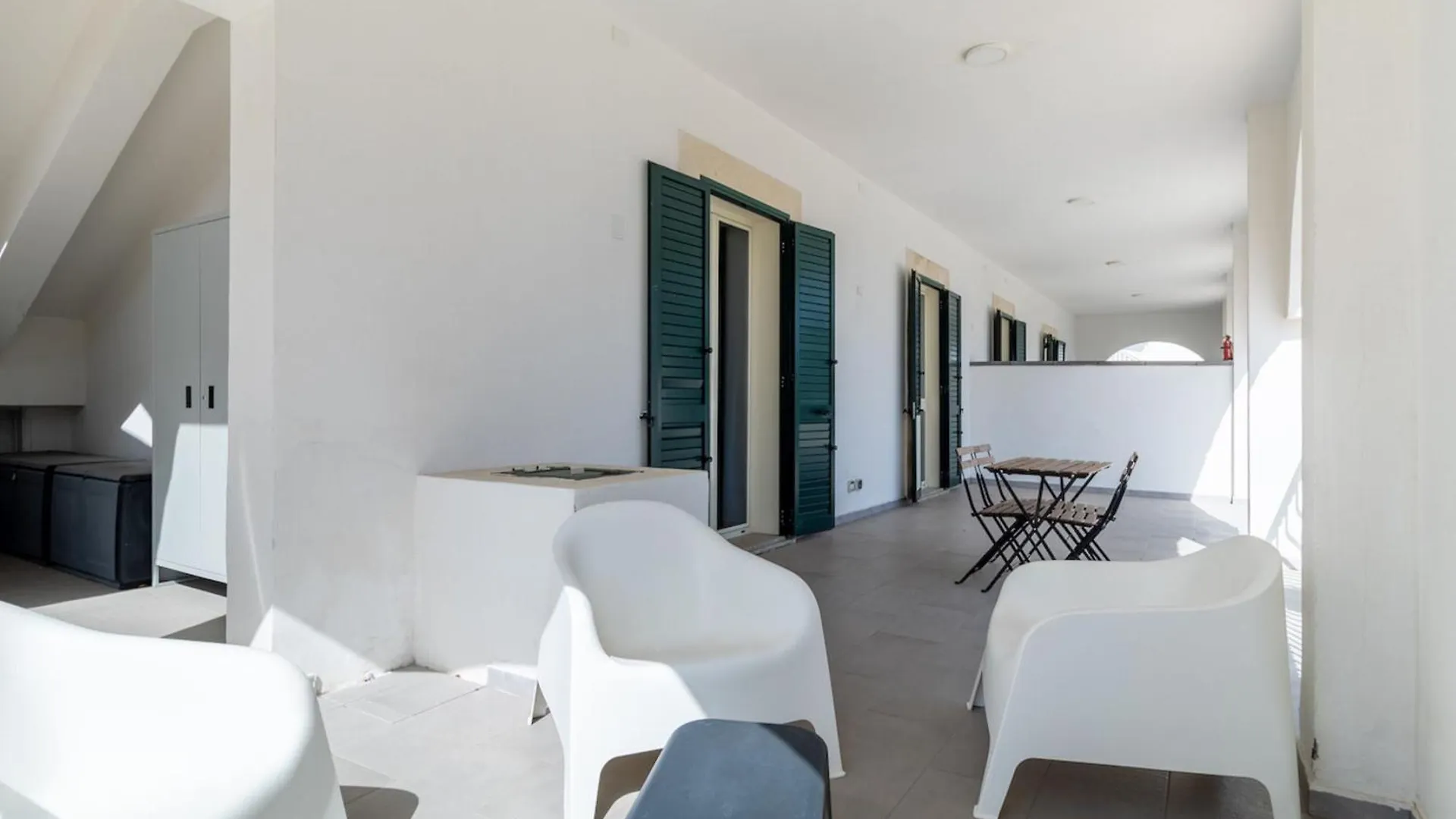 Villa Archi Sul Mare Cava dʼAliga 0*,  إيطاليا